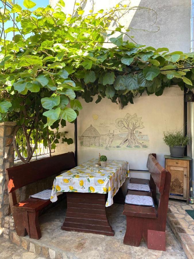 Galižana Studio Apartment Elsa מראה חיצוני תמונה